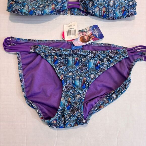 Hot Topic Disneys Frozen Juniors NEW Two Piece Swimsuit XL - Picture 5 of 14